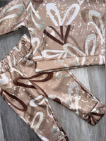 Beige Heart Spray Paint Fleeced Tracksuit